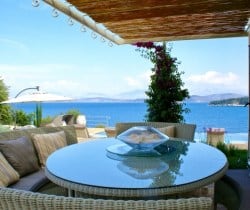Villa-Cassia-All-fresco-dining-area