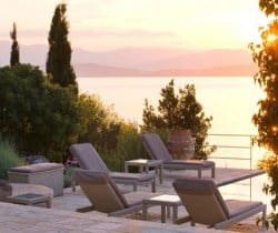 Villa-Cassia-Outdoor-chill-area