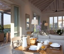 Villa Elara-Dining room