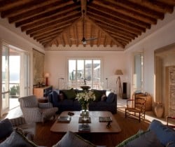 Villa Elara-Living room