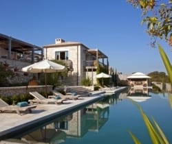 Villa Elara-Swimming pool