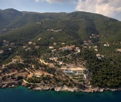 Villa-Nissaki-Exterior-view