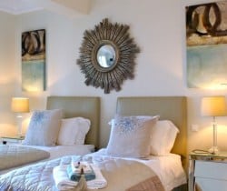 Villa-Thea-Bedroom