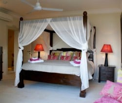 Villa-Thea-Bedroom