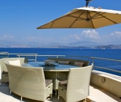Villa-Thea-All-fresco-dining