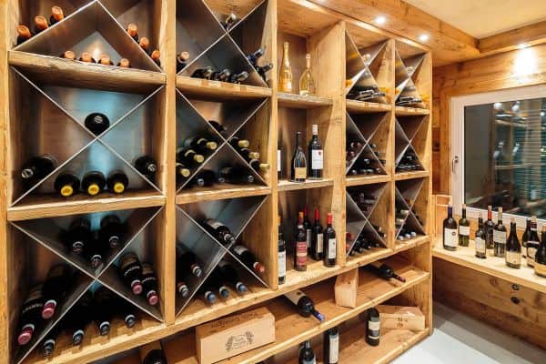 Chalet-Antelao-Wine-cellar