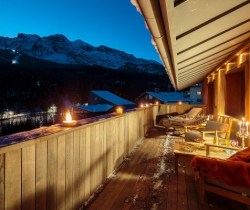Chalet-Antelao-Outdoor-views