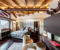 Chalet-Faloria-Master-bedroom