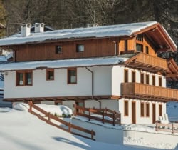 Chalet-Faloria-Winter-views
