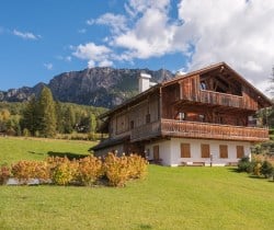 Chalet Krystal-Exterior views