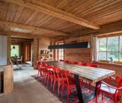 Chalet Krystal-Dining area