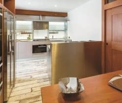 Chalet-Mietres-Kitchen