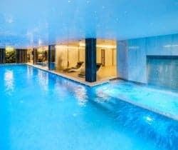 Chalet-Mietres-Swimming-pool