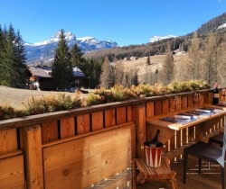 Chalet-Apartment-Sandera-Al-fresco-dining-area