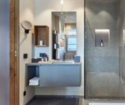 Apartment-Ares-Bathroom