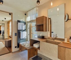 Chalet-Apartment-Poppy-Bathroom