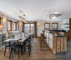 Chalet-Anemone-Dining-room