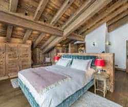 Chalet-Anemone-Bedroom