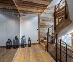 Chalet-Aubert-Stairs