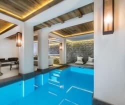 Chalet Austen-Swimming_pool