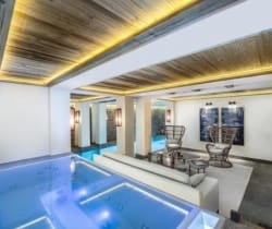 Chalet Austen-Indoor_Jacuzzi