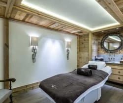 Chalet Basile-Massage room