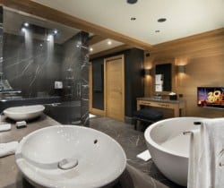 Chalet Belle-Bathroom