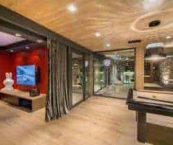 Chalet-Colibri-Cinema-room