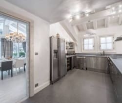 Chalet Dumas-Kitchen