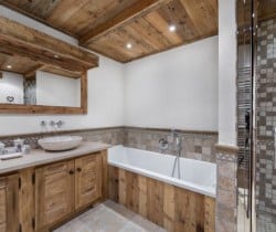 Chalet Fantine-Bathroom