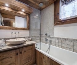 Chalet Fantine-Bathroom