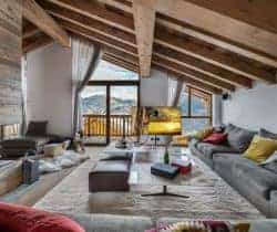 Chalet-Masson-Living-room