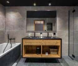 Chalet-Masson-Bathroom