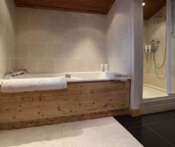 Chalet-Mouria-Bathroom