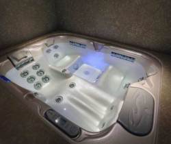 Chalet-Mouria-Jacuzzi