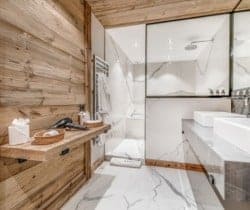 Chalet-Namaste-Bathroom