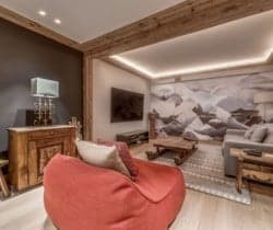 Chalet-Namaste-TV-room