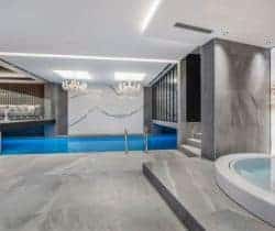 Chalet-Paradis-Swimming-pool