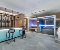 Chalet-Paradis-Entertaining-area