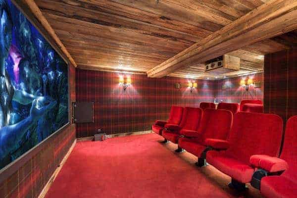 Chalet Rivage-Cinema room
