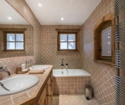 Chalet Rivage-Bathroom