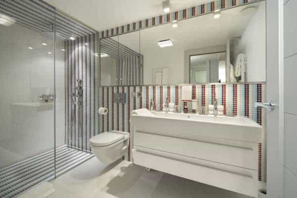Chalet-Saint-Bathroom