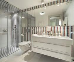 Chalet-Saint-Bathroom