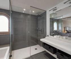 Chalet-Tortue-Bathroom