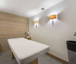 Chalet-Tortue-Massage-room