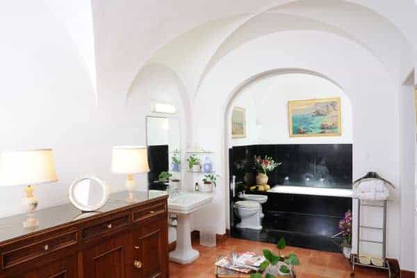 Villa Adriano-Bathroom