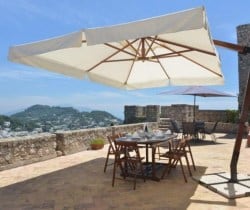 Villa Adriano-Al fresco dining area