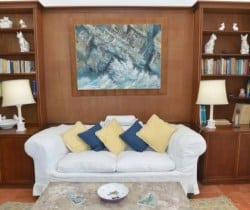 Villa Adriano-Library
