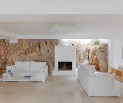 Villa-Bouganville-Master-suite-living-room