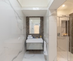 Villa-Bouganville-Bathroom